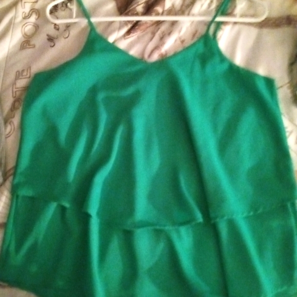 Tanktop - Picture 3 of 3